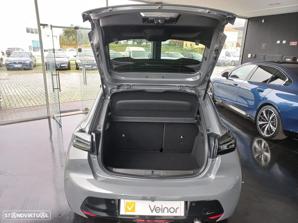 Peugeot 208 1.2 Hybrid GT e-DCS6 - 16