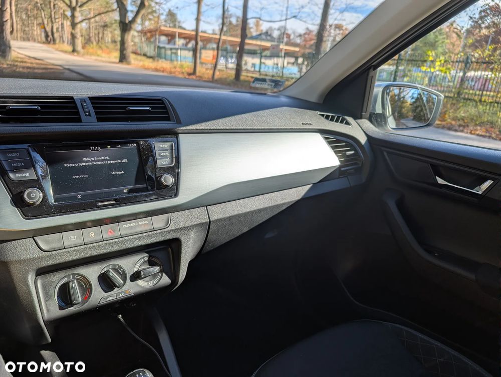 Skoda Fabia 1.0 TSI Ambition - 4