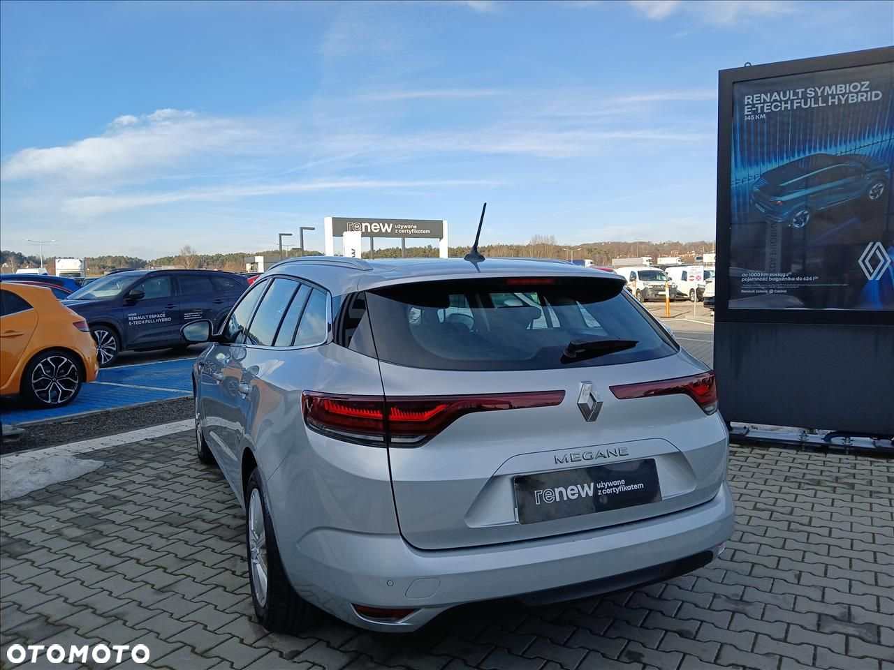 Renault Megane 1.5 Blue dCi Zen - 4