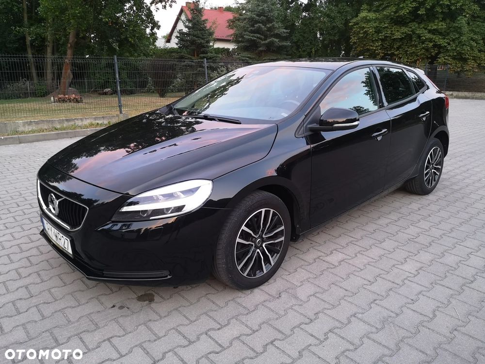 Volvo V40 D2 Momentum - 2