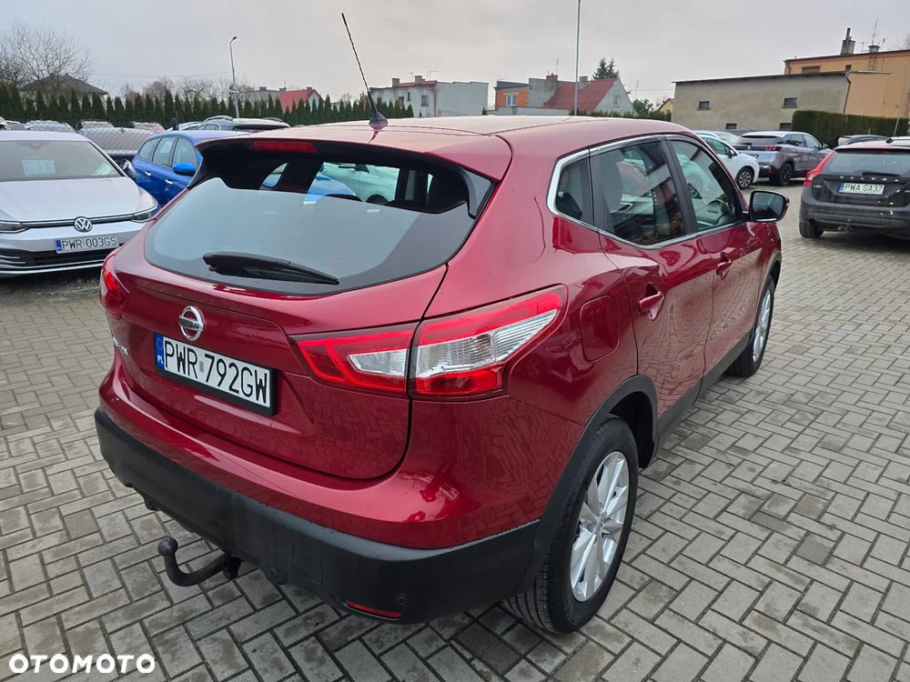 Nissan Qashqai - 4