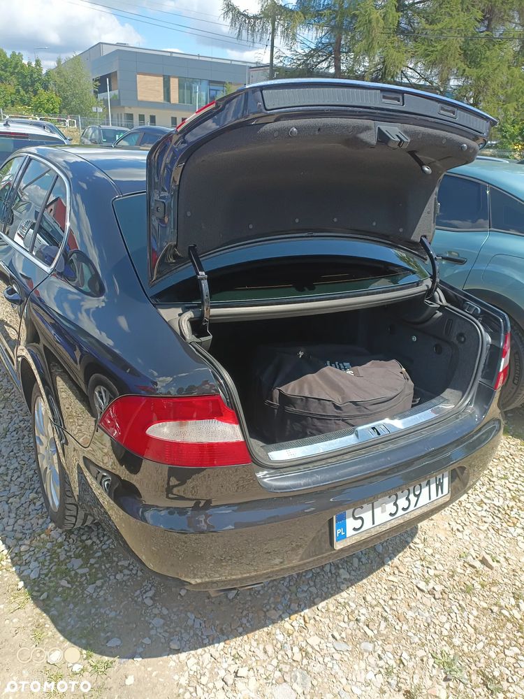 Skoda Superb 1.8 TSI Ambition DSG - 16