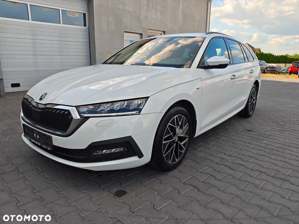 Skoda Octavia 2.0 TDI DSG Style - 1