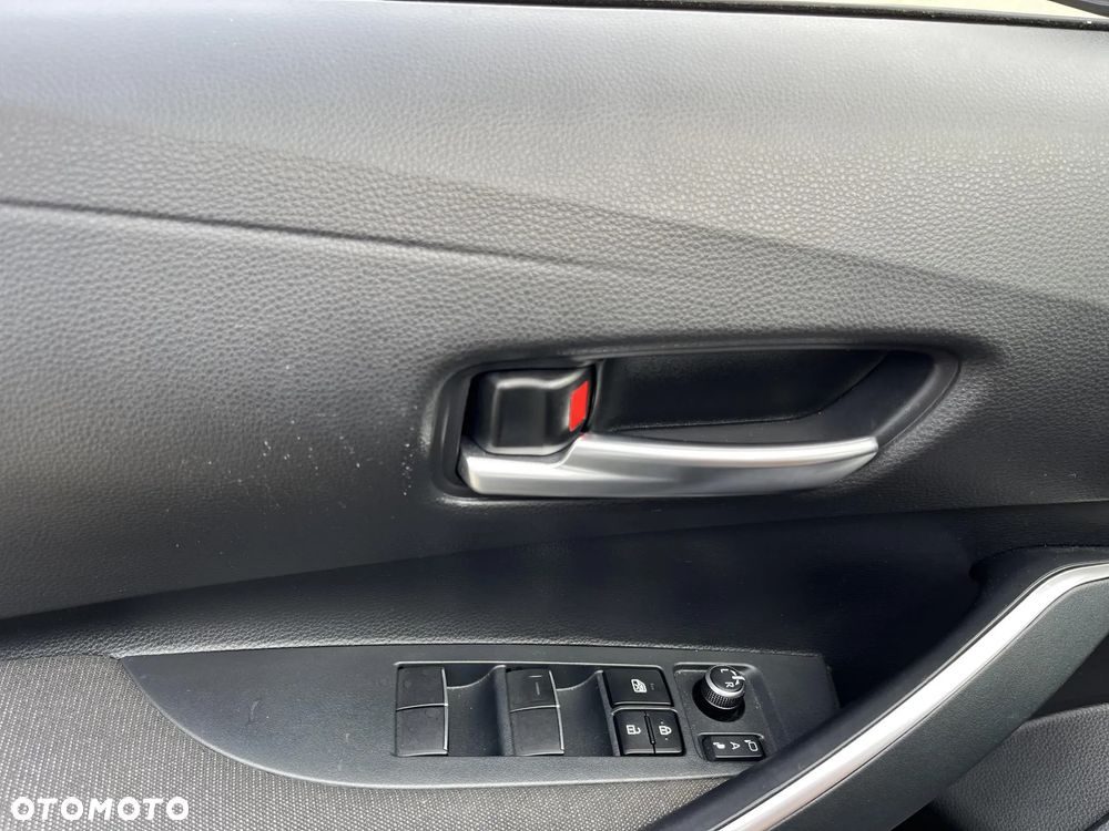 Toyota Corolla 1.8 Hybrid Comfort - 21