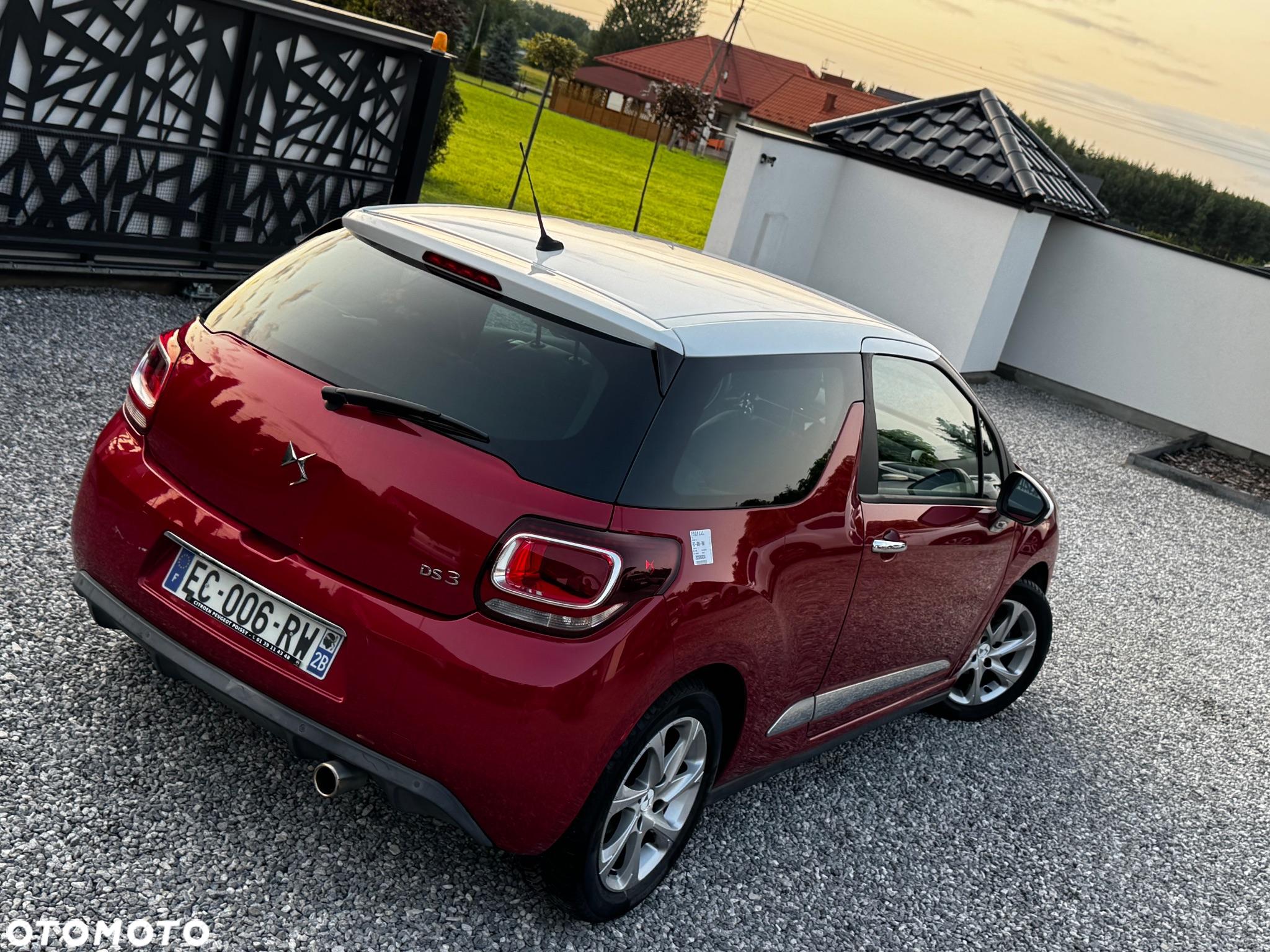 Citroën DS3 PureTech 110 Start & Stop EAT6 OPF SOCHIC - 14