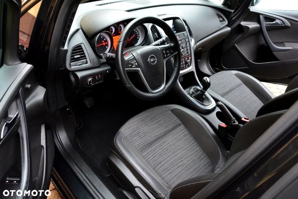 Opel Astra 1.4 Turbo Innovation - 6