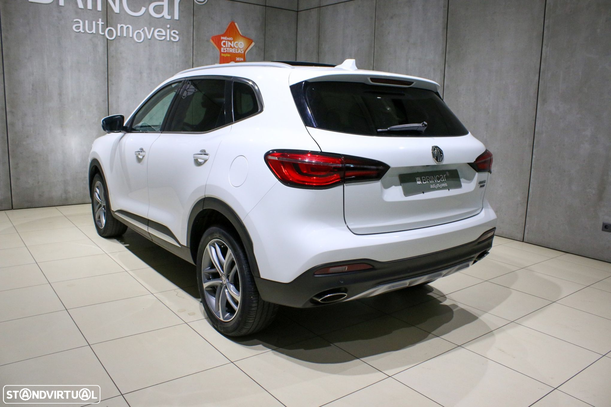 MG EHS 1.5 T-GDI Plug-in Hybrid Luxury - 14