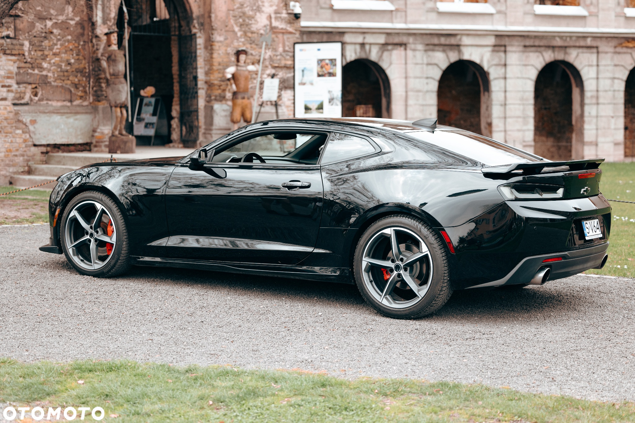 Chevrolet Camaro - 11