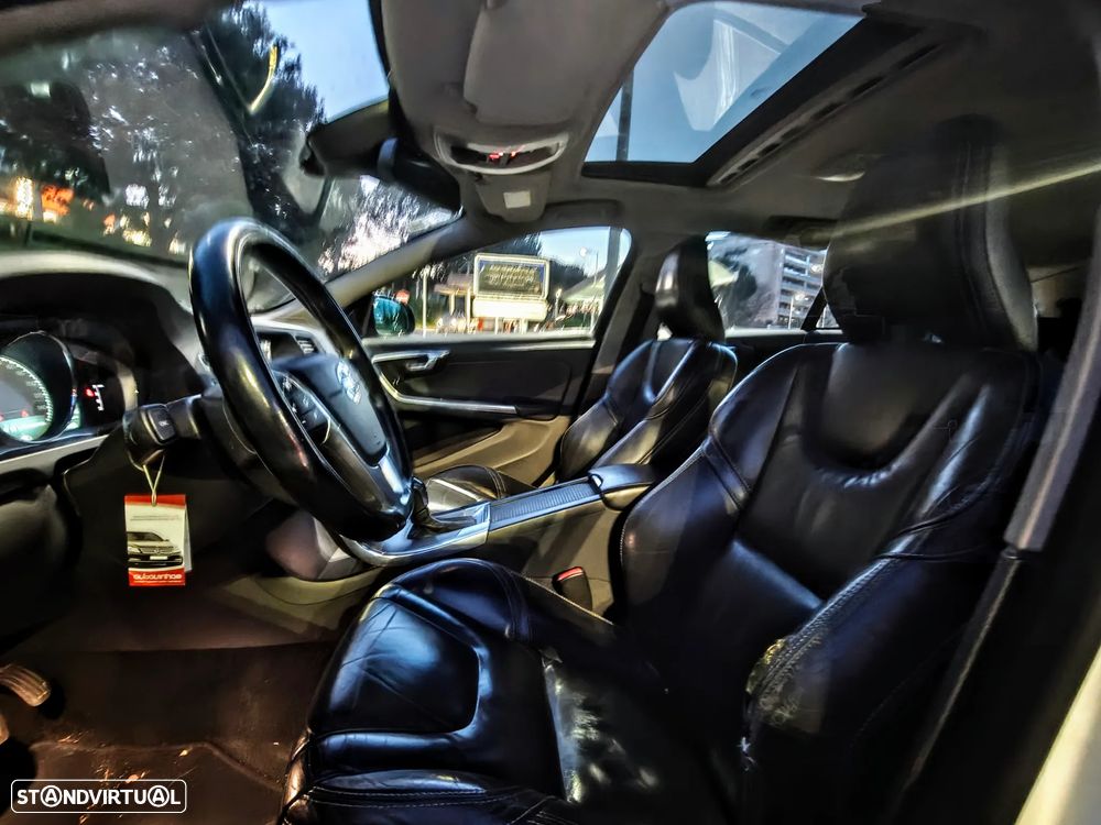 Volvo V60 2.4 D6 R-Design Sum.AWD Phev - 9