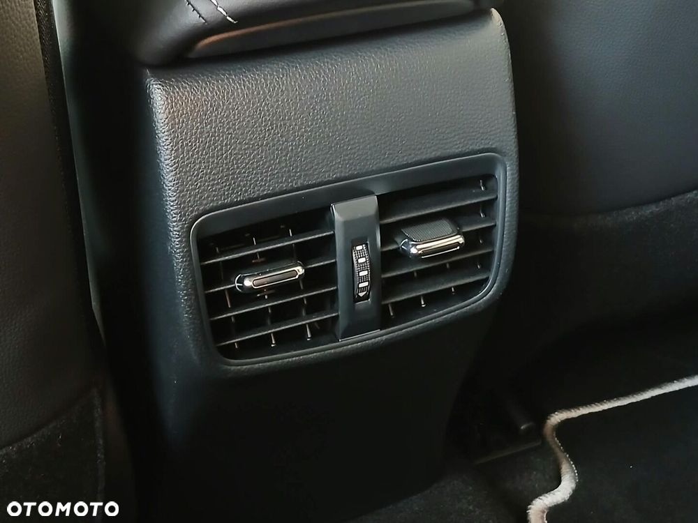 Toyota Corolla 1.8 Hybrid Style - 30