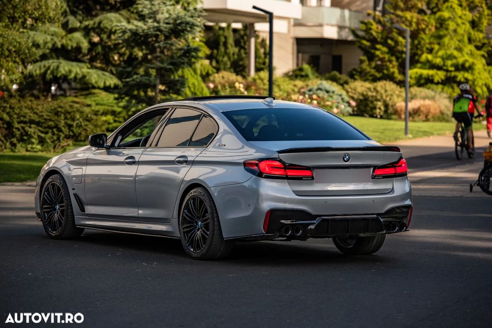 BMW Seria 5 - 16
