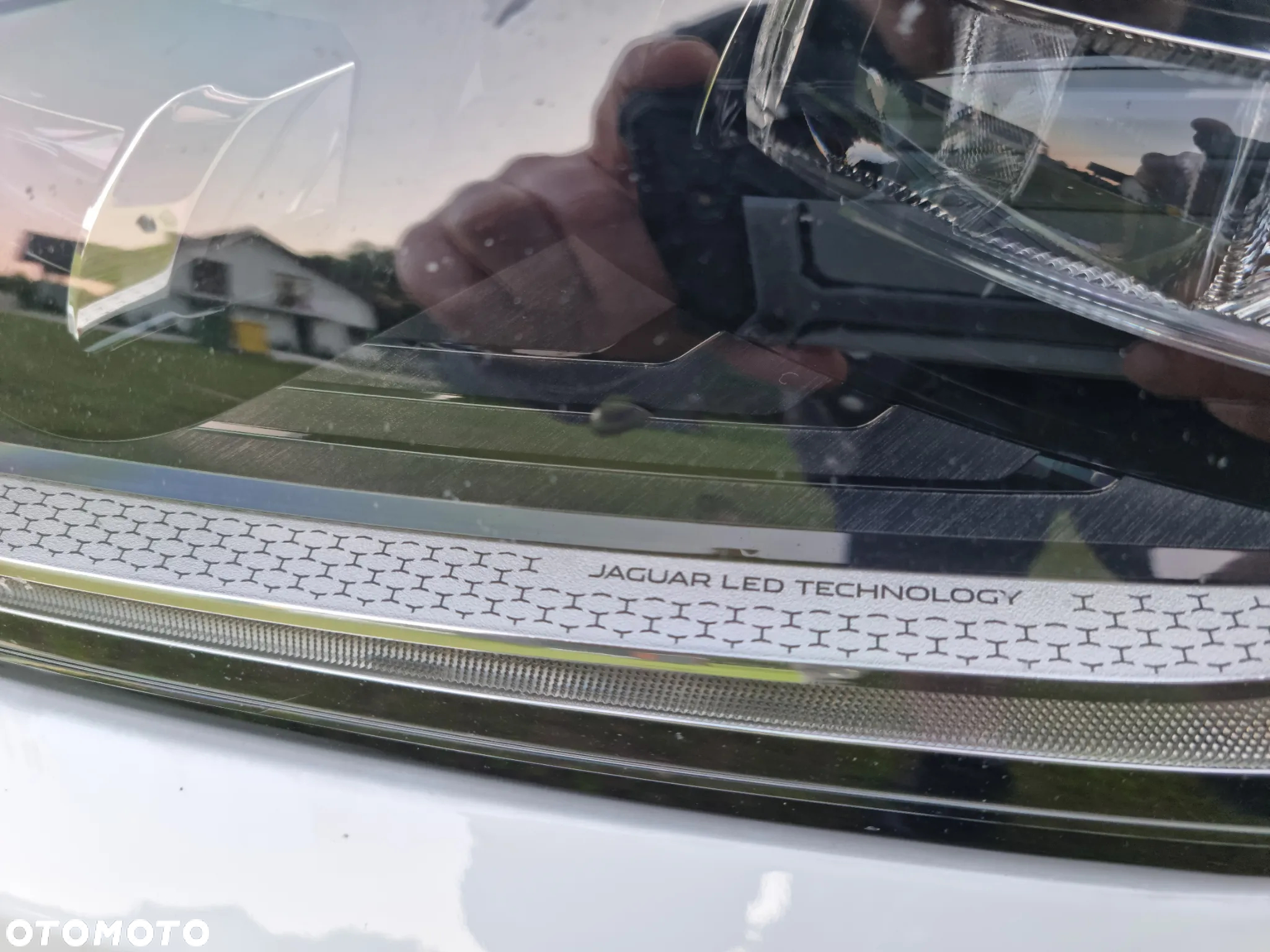 Jaguar XE 2.0 P250 S - 8