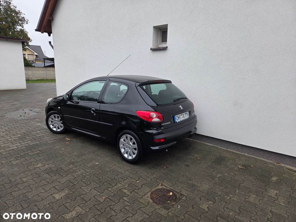 Peugeot 206 plus - 12