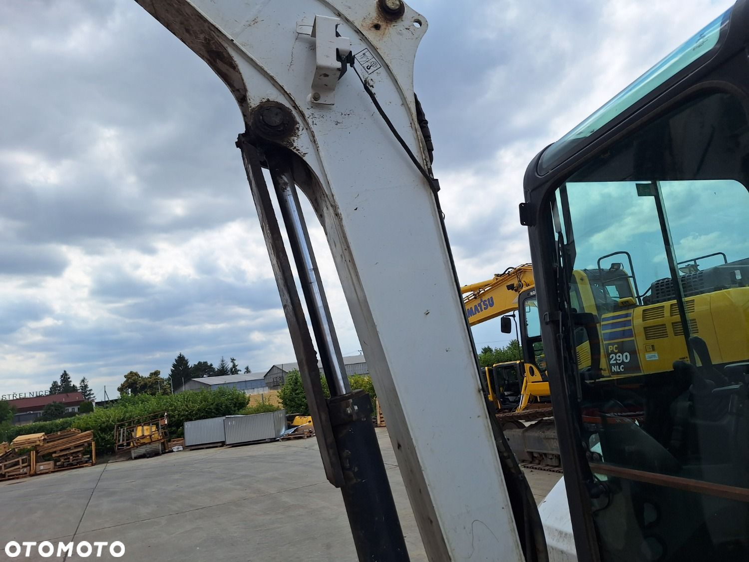 Bobcat E50 - 21