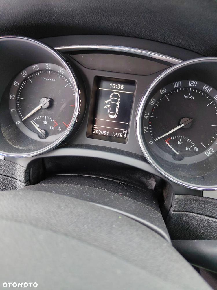 Skoda Superb 2.0 TDI Exclusive - 8