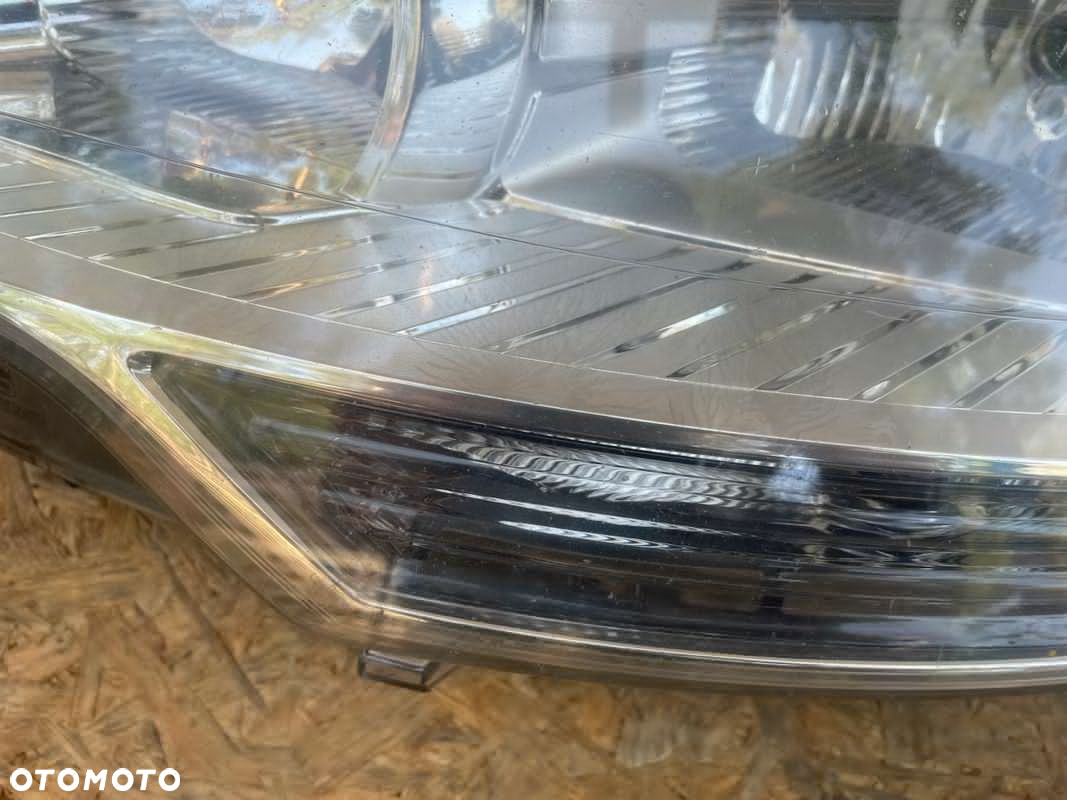 Citroen C5 Iii Lewa Przednia Lampa Anglia - 4