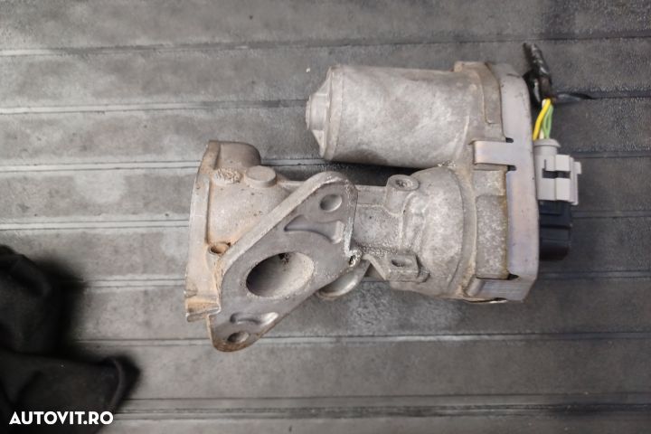 Egr Ford Transit 3 [Facelift] [2006 - 2014] Minivan 2.2L TDCi MT (86 - 2