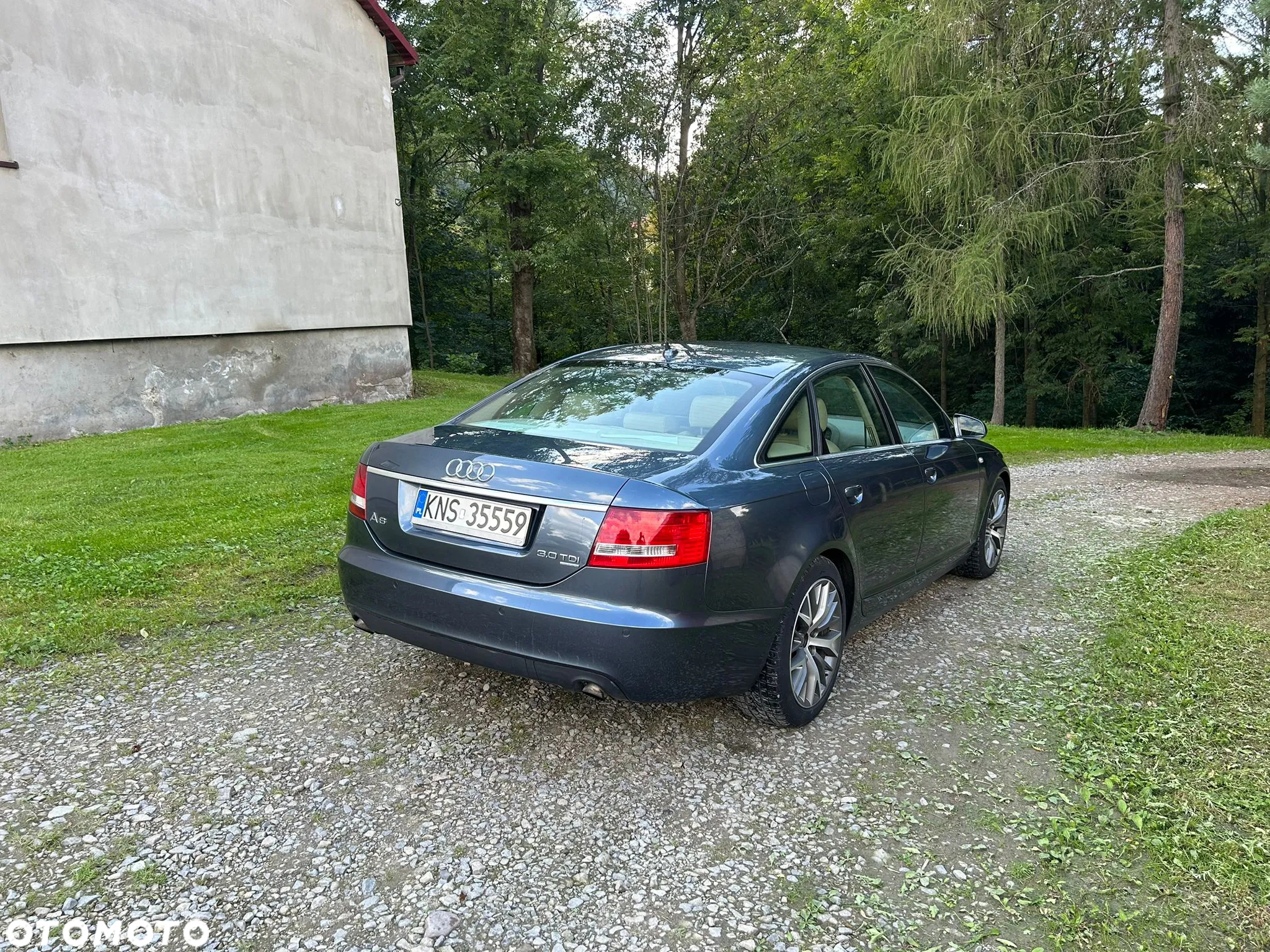 Audi A6 - 12