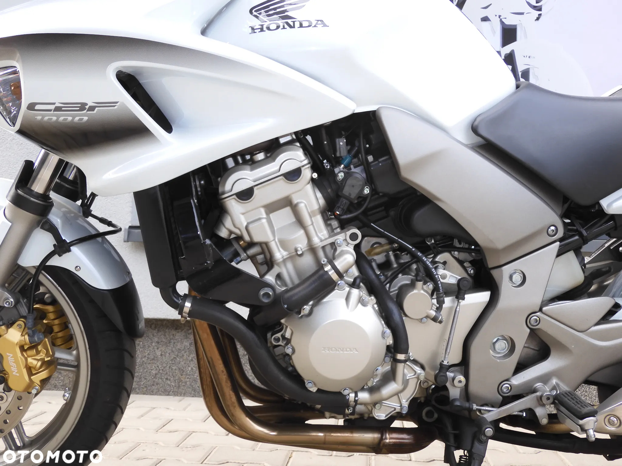 Honda CBF - 26
