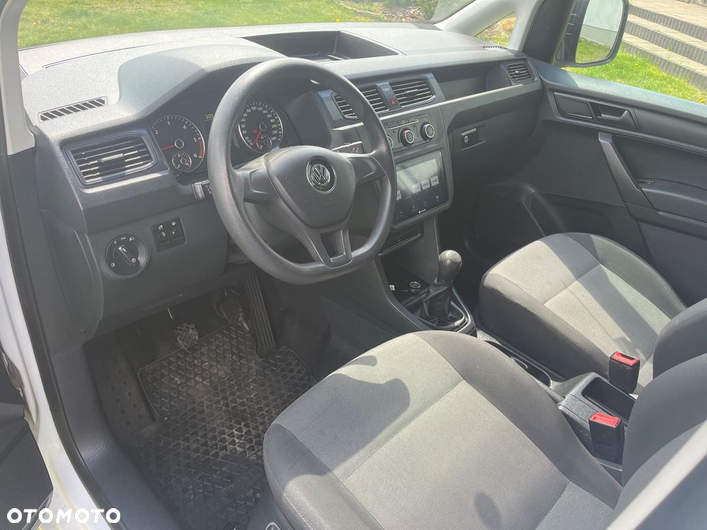 Volkswagen Caddy - 16