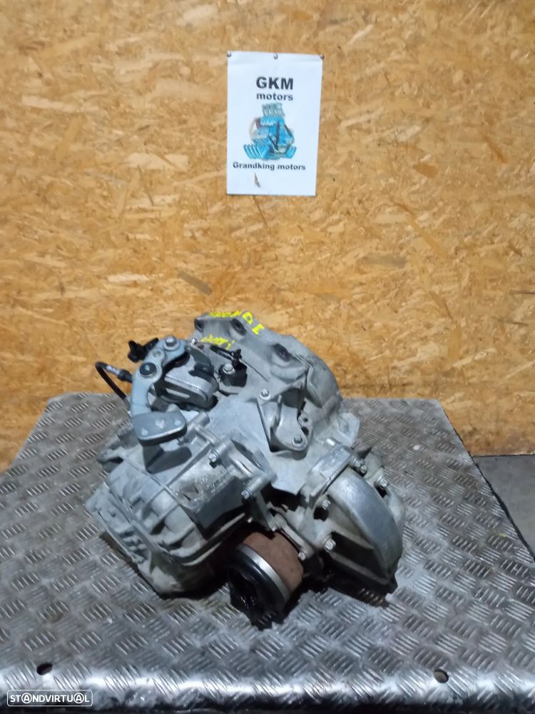 Caixa de velocidades Opel Astra J 1.7cdi REF: M32 - 8