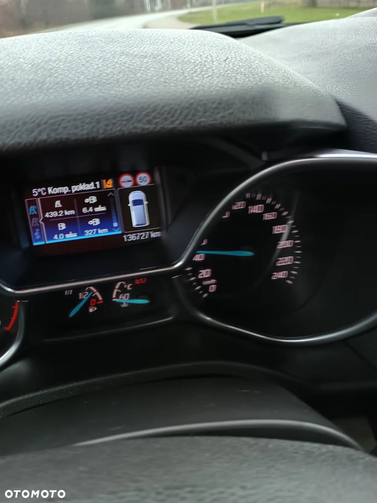 Ford Tourneo Connect - 8