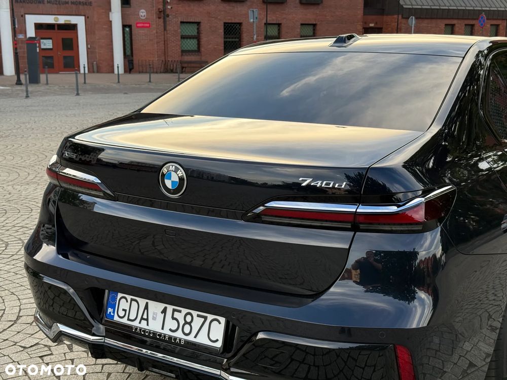 BMW Seria 7 740d xDrive mHEV sport - 17