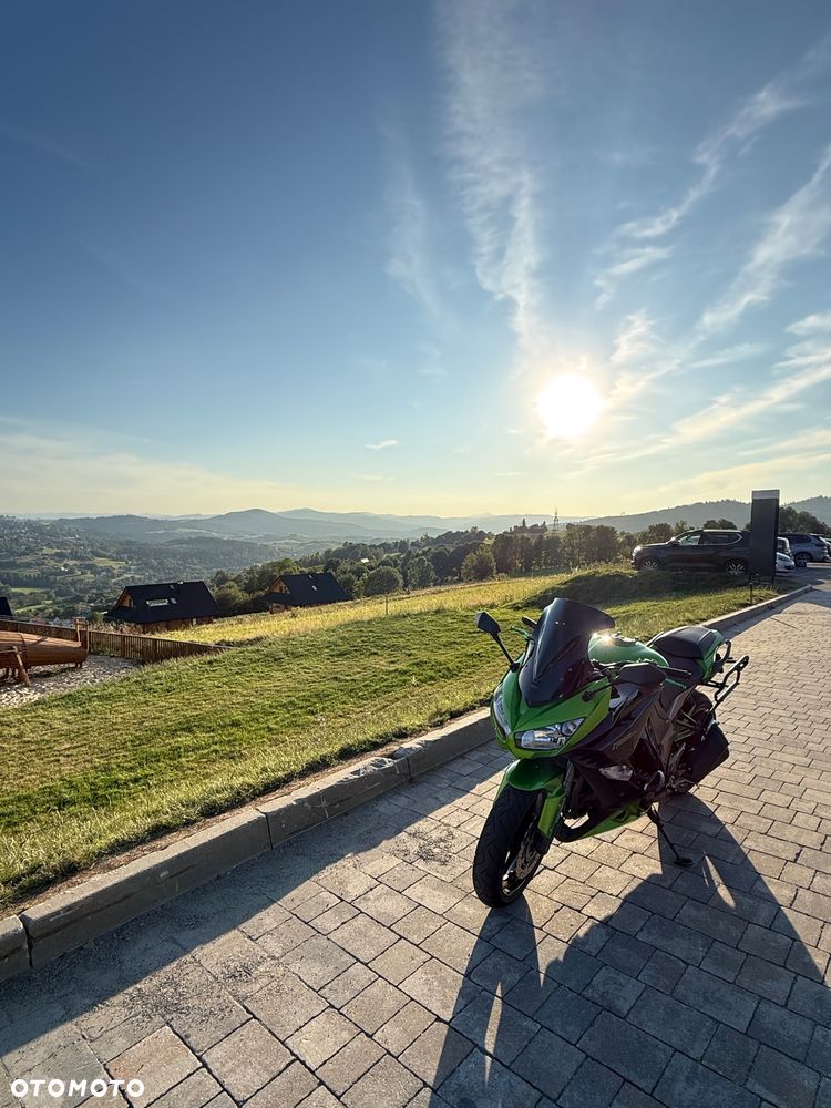 Kawasaki Ninja 1000 SX - 24