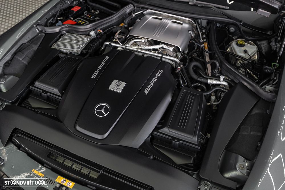 Mercedes-Benz AMG GT - 13