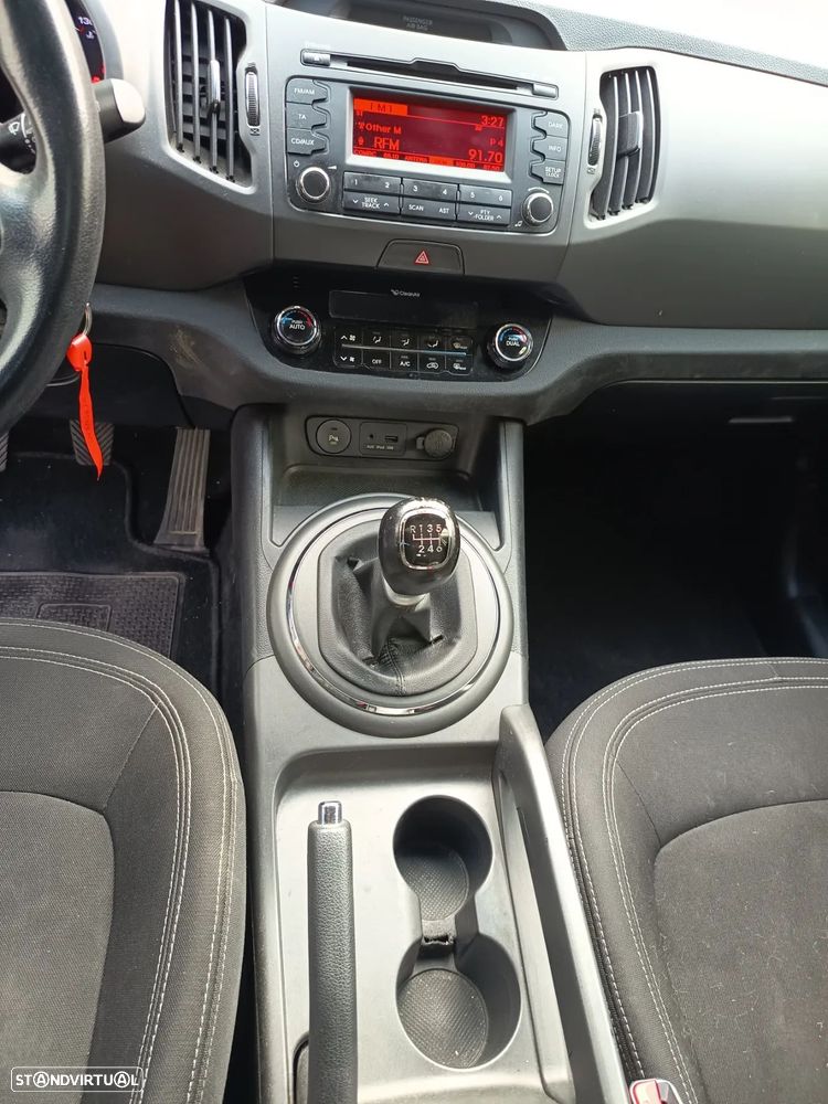 Kia Sportage 1.6 GDI ISG LX - 4