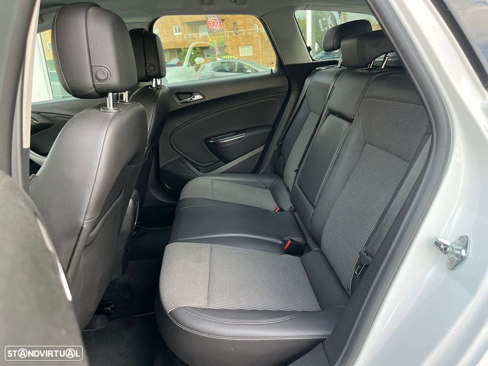 Opel Astra Sports Tourer 1.7 CDTi Cosmo - 11