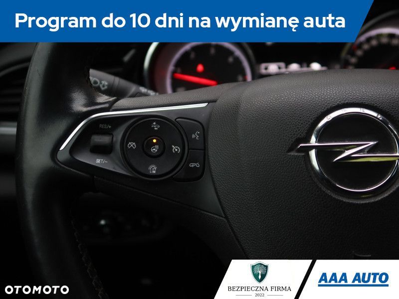 Opel Insignia - 19