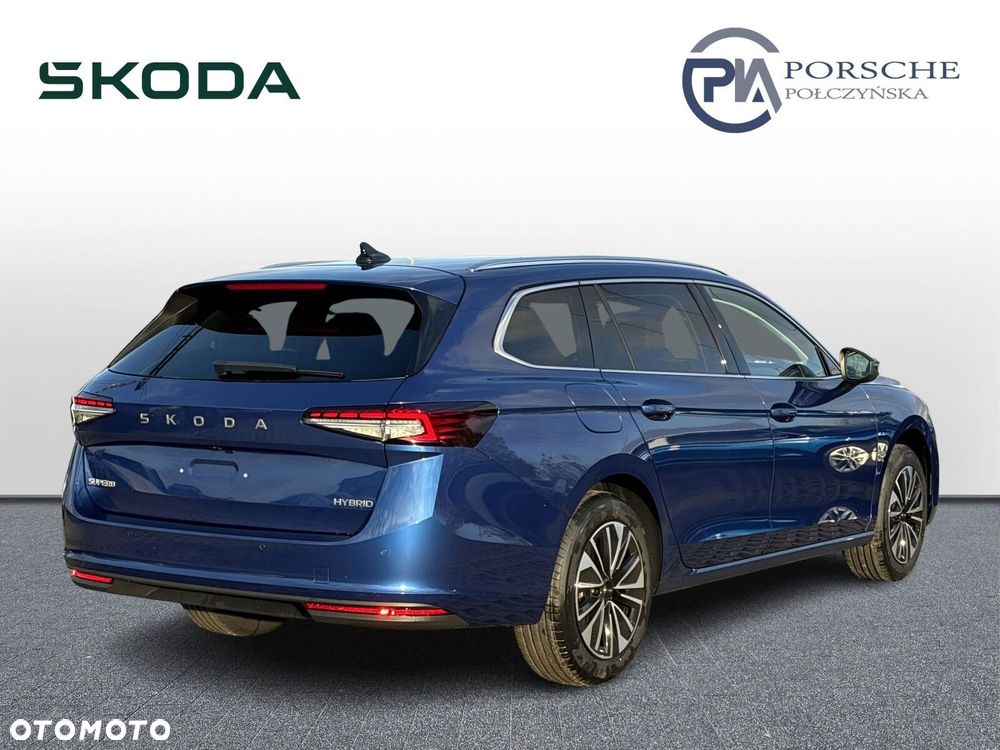 Skoda Superb 1.5 TSI mHEV Drive DSG - 6