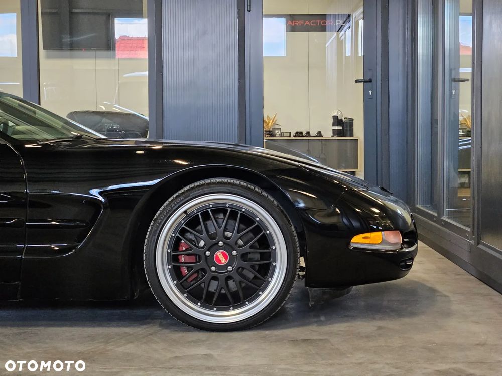 Chevrolet Corvette Convertible 5.7 - 13