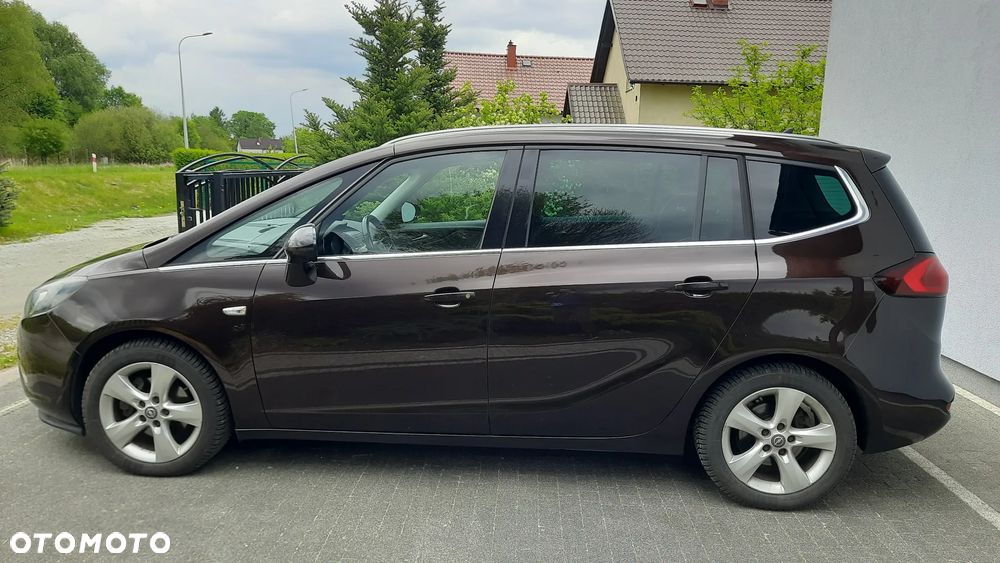 Opel Zafira - 2