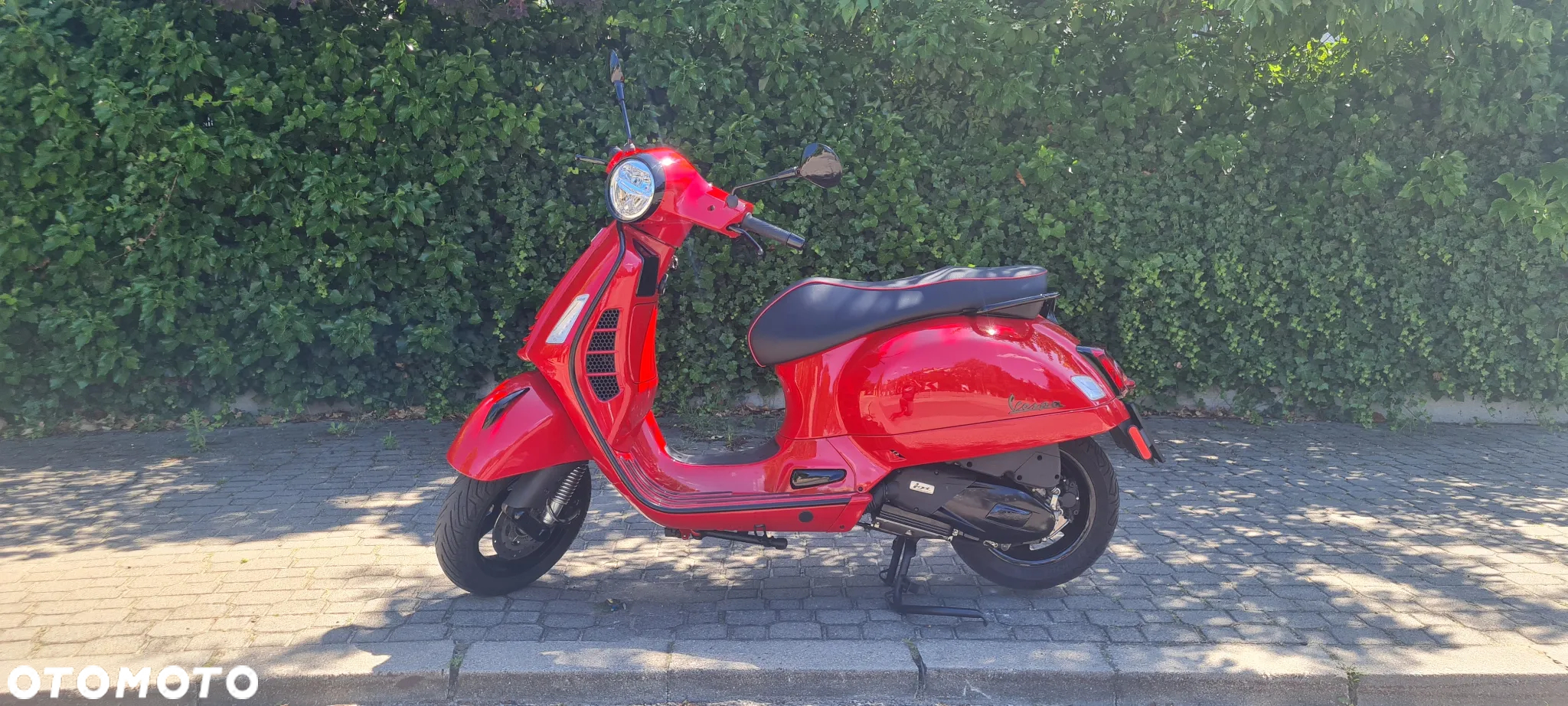 Vespa GTS - 9