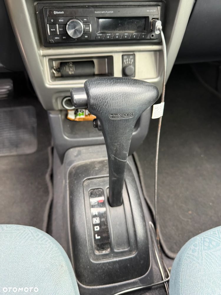 Nissan Micra 1.0 Comfort Plus CVT - 8