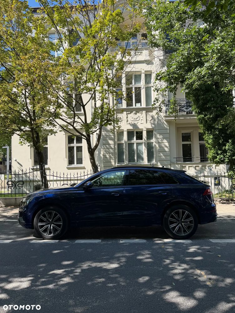 Audi SQ8 TFSI Quattro Tiptronic - 1