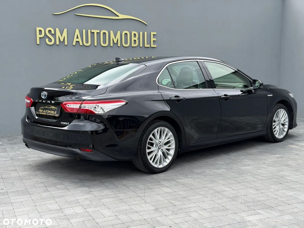 Toyota Camry 2.5 Hybrid Executive CVT - 8