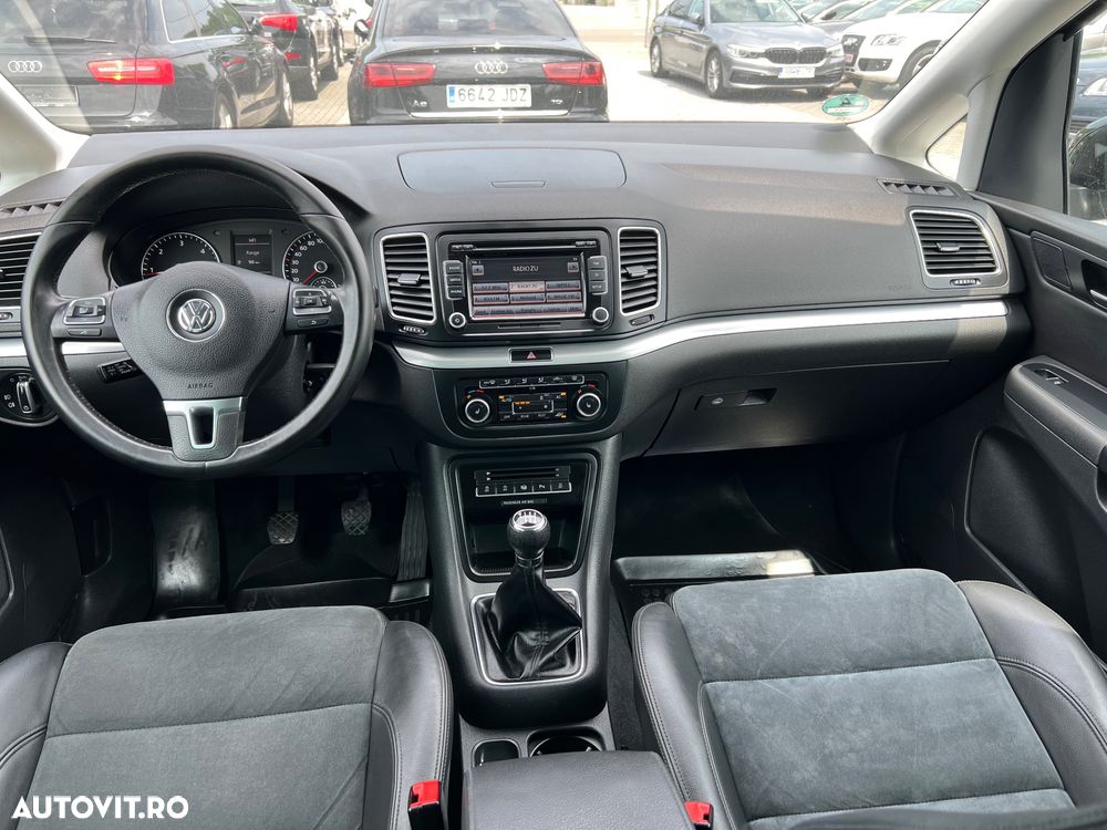 Volkswagen Sharan 2.0 TDI Blue Motion Highline - 6