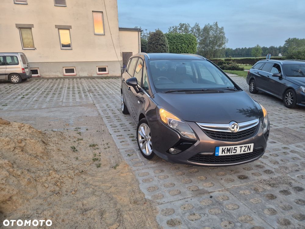 Opel Zafira - 1