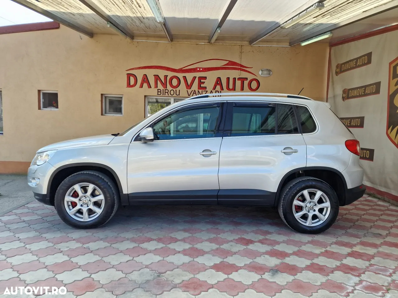 Volkswagen Tiguan 2.0 TDI 4Motion Sport & Style - 3