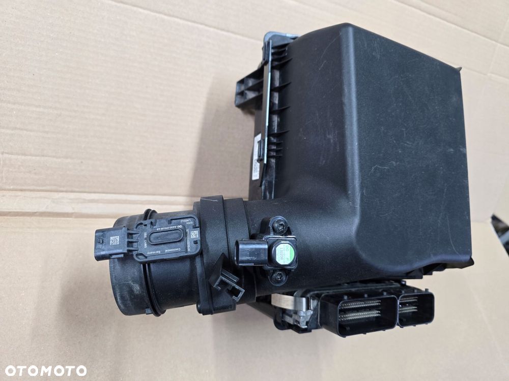 MERCEDES A6450900001 A6450900000 OBUDOWA FILTRA POWIETRZA - 2