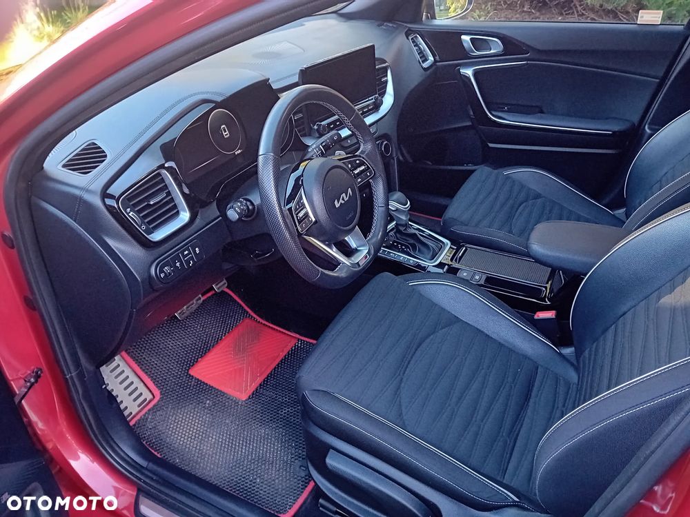 Kia Ceed 1.5 T-GDI GT-Line DCT - 4