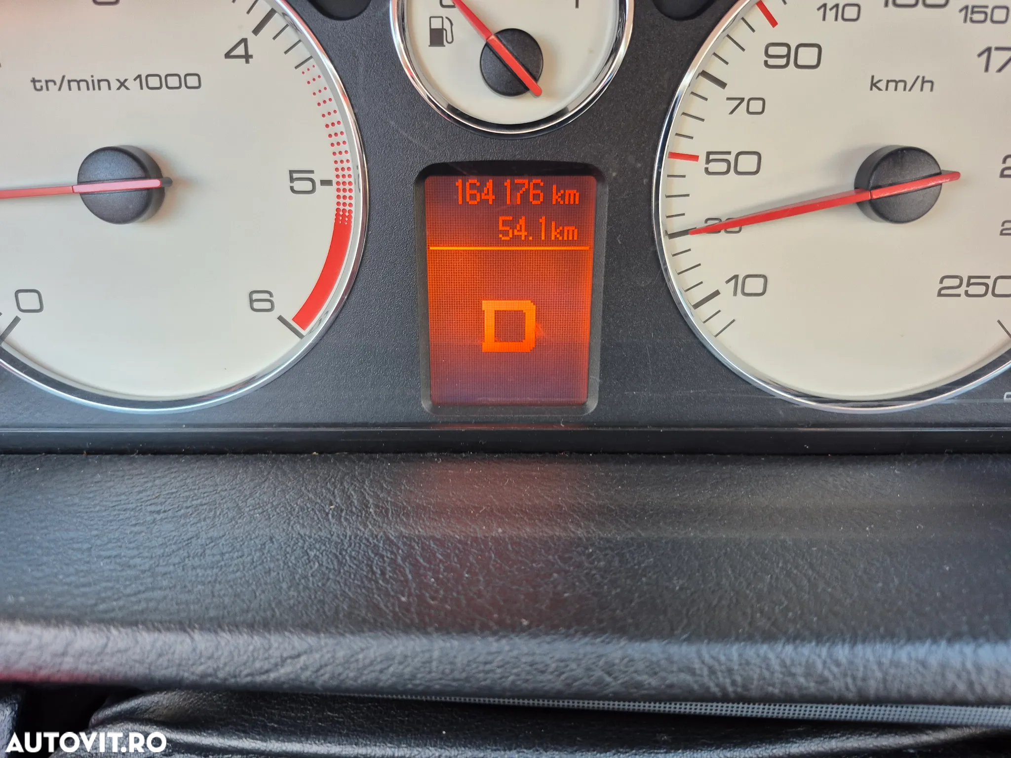 Peugeot 407 SW HDi 135 Automatik JBL - 6
