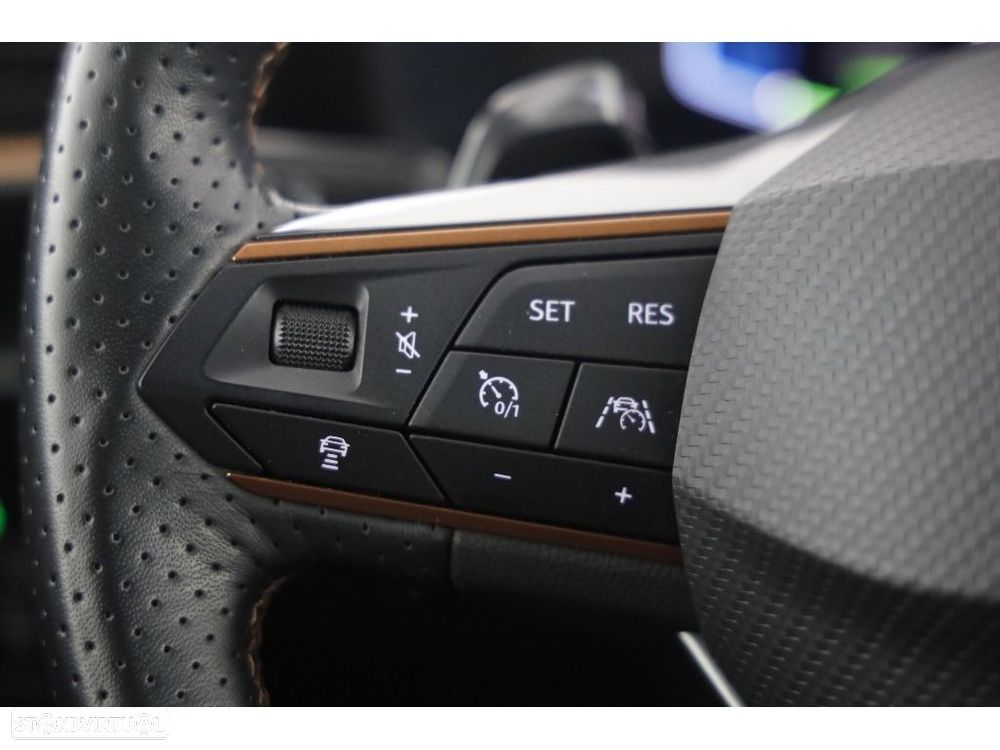 Cupra Formentor 1.4 e-Hybrid DSG VZ - 23
