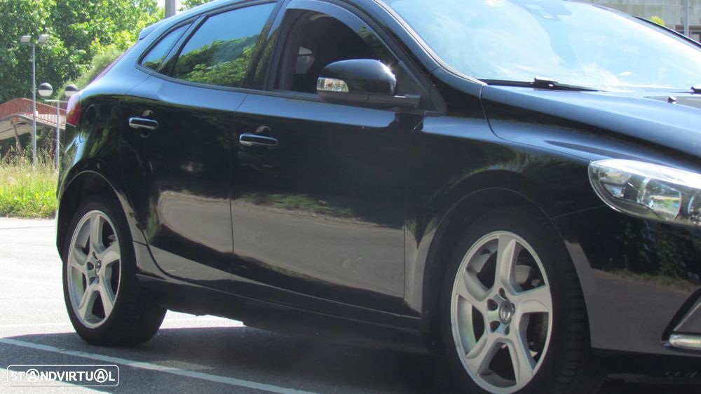 Volvo V40 1.6 D2 Kinetic - 3