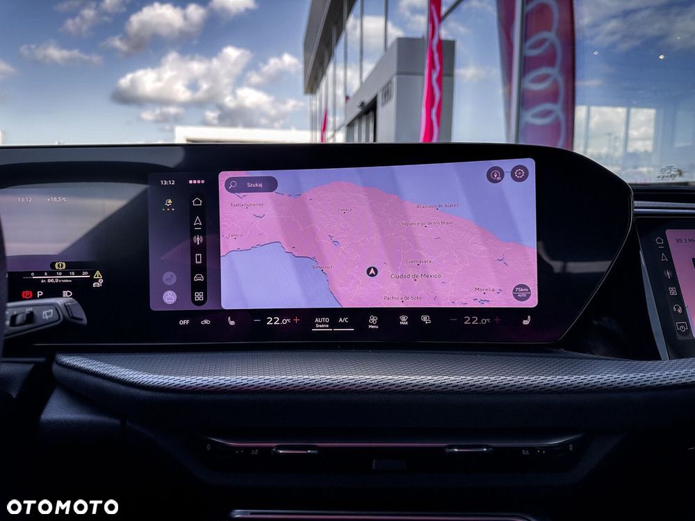 Audi SQ5 - 30