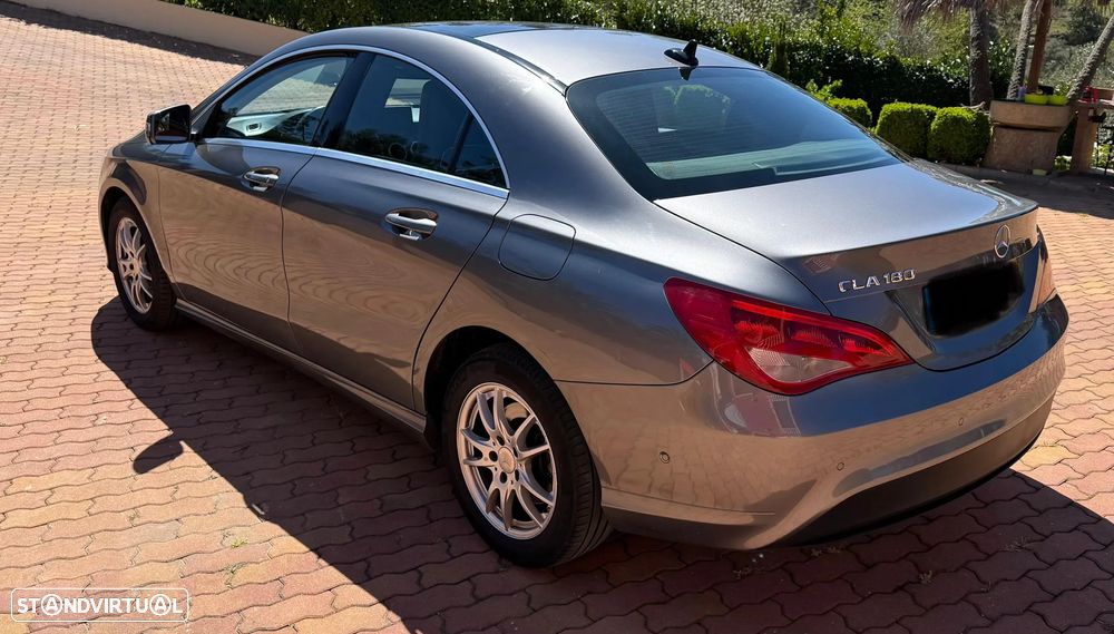 Mercedes-Benz CLA 180 - 3