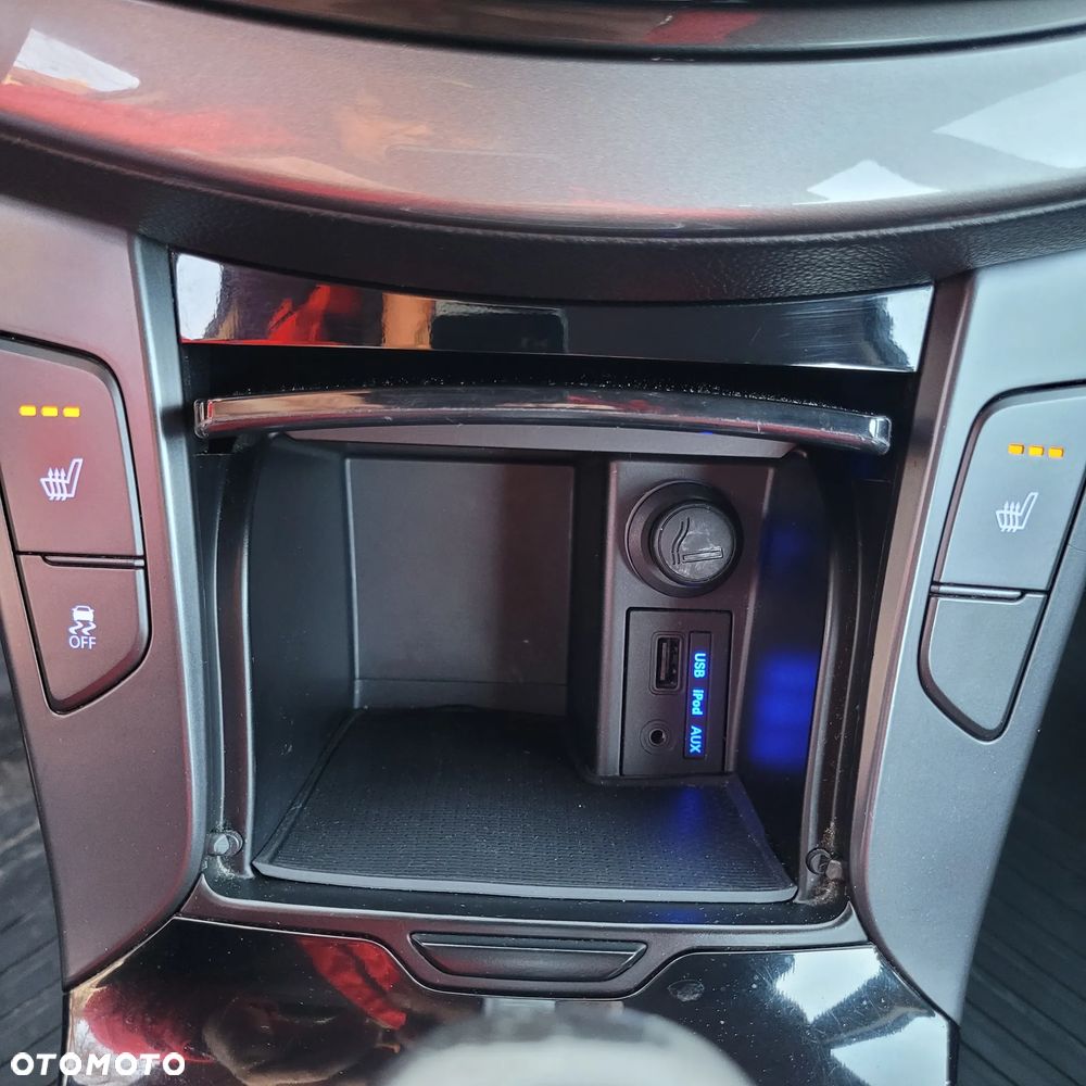 Hyundai i40 1.6 GDI Comfort + - 25